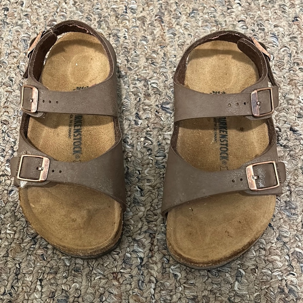 Kids Birkenstocks — Size 1-1.5 — Back Strap, Never worn